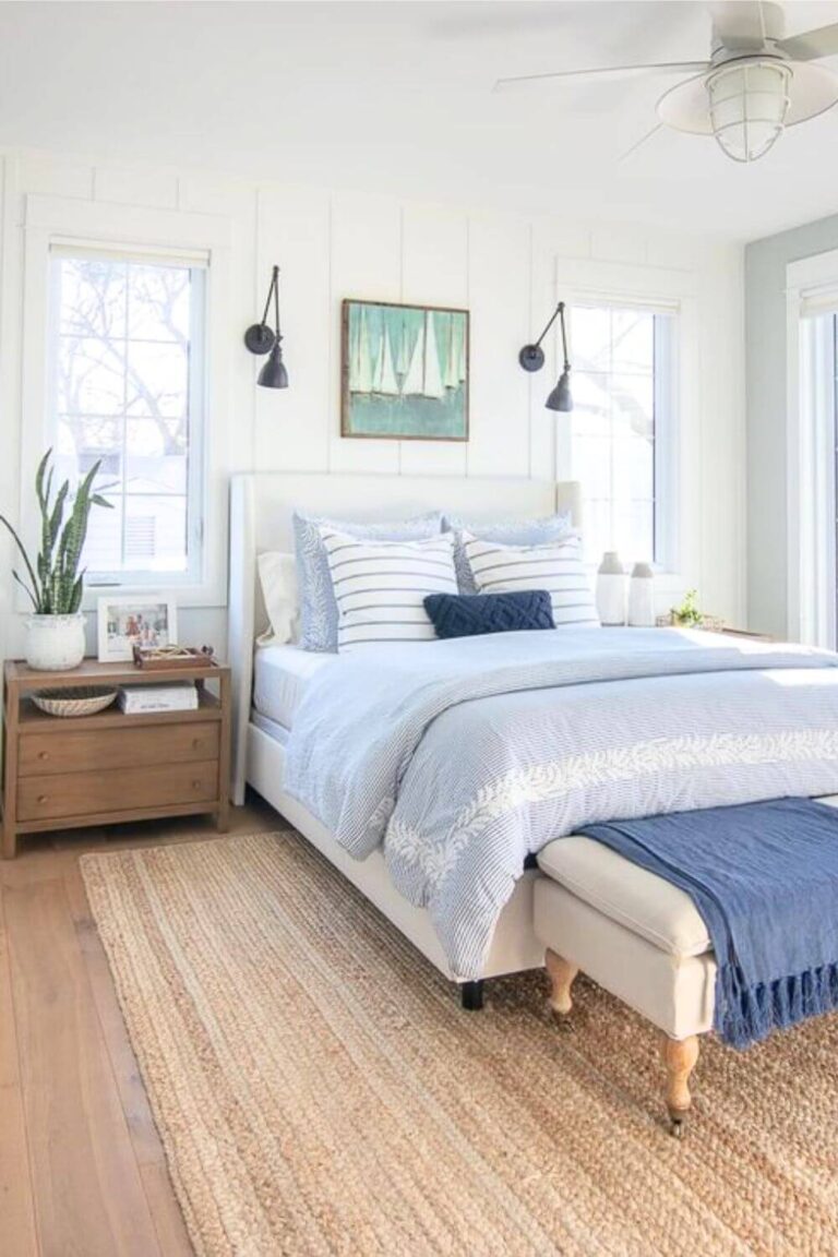 20 Coastal Bedroom Decor Ideas For A Tranquil Space – Of The Wall