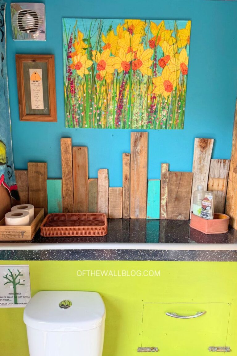 How To Make A Creative DIY Driftwood Wall Art Display – Of The Wall