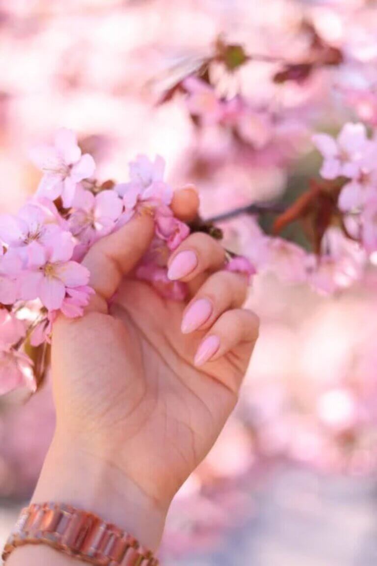 spring nails